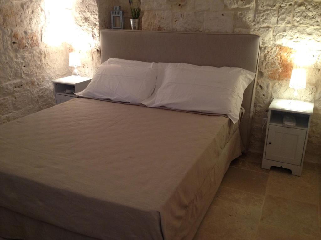 Il Granello Di Senape In Valle D'Itria Guest House โลโกโรตอนโด ห้อง รูปภาพ
