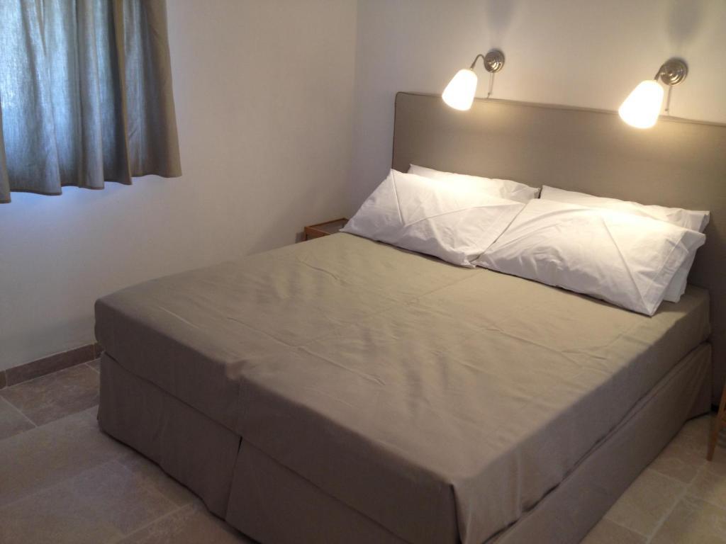Il Granello Di Senape In Valle D'Itria Guest House โลโกโรตอนโด ห้อง รูปภาพ